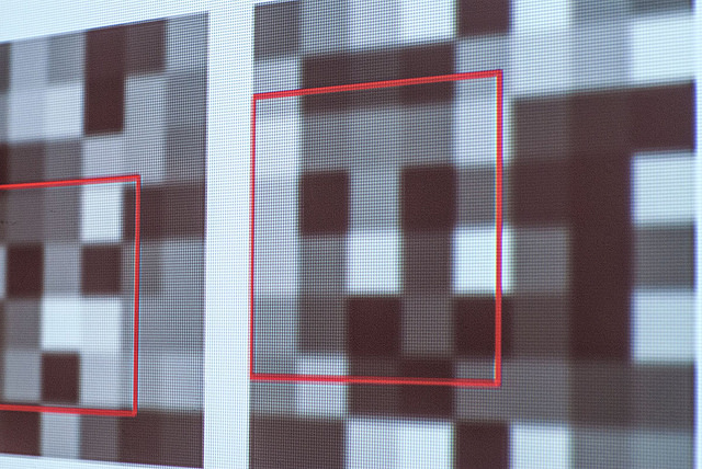 Two grids of grey squares representing block header hashes, with red boxes outlining &lsquo;faces&rsquo; within each